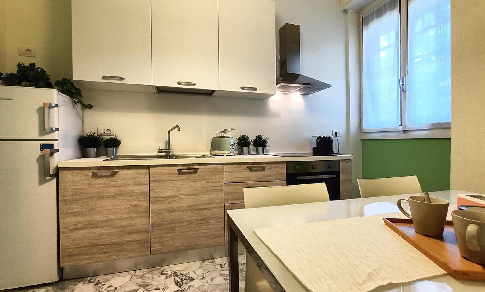 Sahi - Via Dei Ciclamini Mm1 Primaticcio, Stadio San Siro, Ospedale San Carlo ميلان المظهر الخارجي الصورة